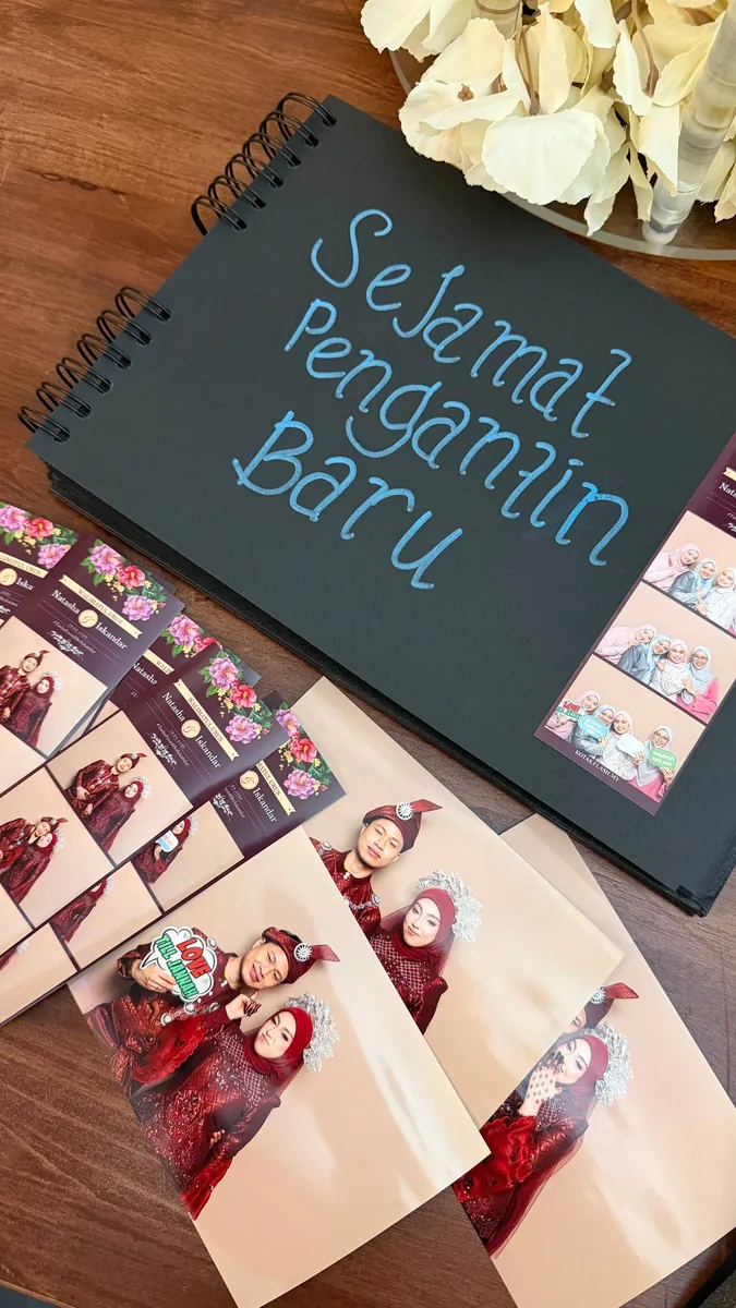Guestbook dan print KotakFlash